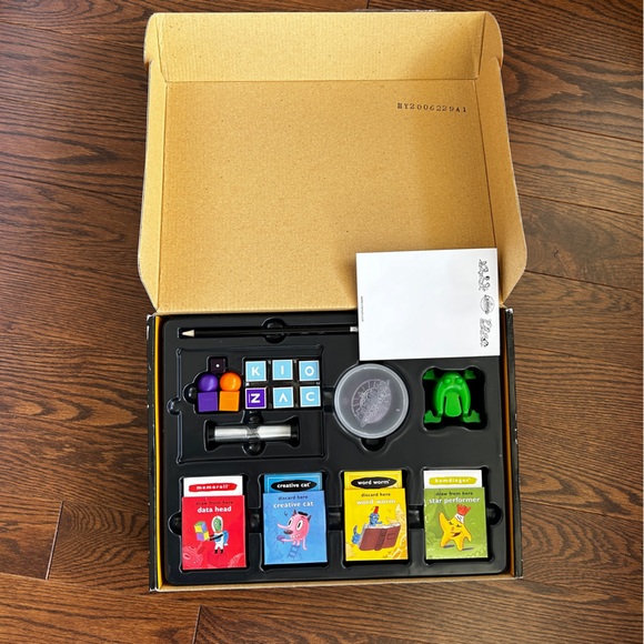 Cranium The Family Fun Board Game - Picture 6 of 6